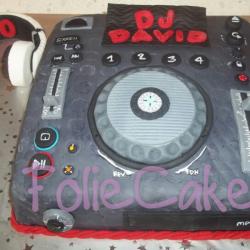 dj cake